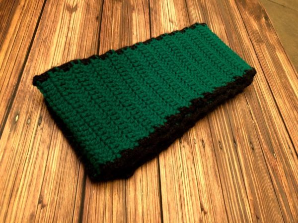 Bushy Green Scarf
